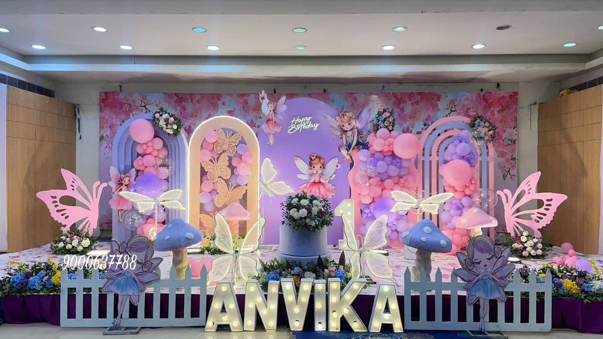 Flower & Balloon Decoration